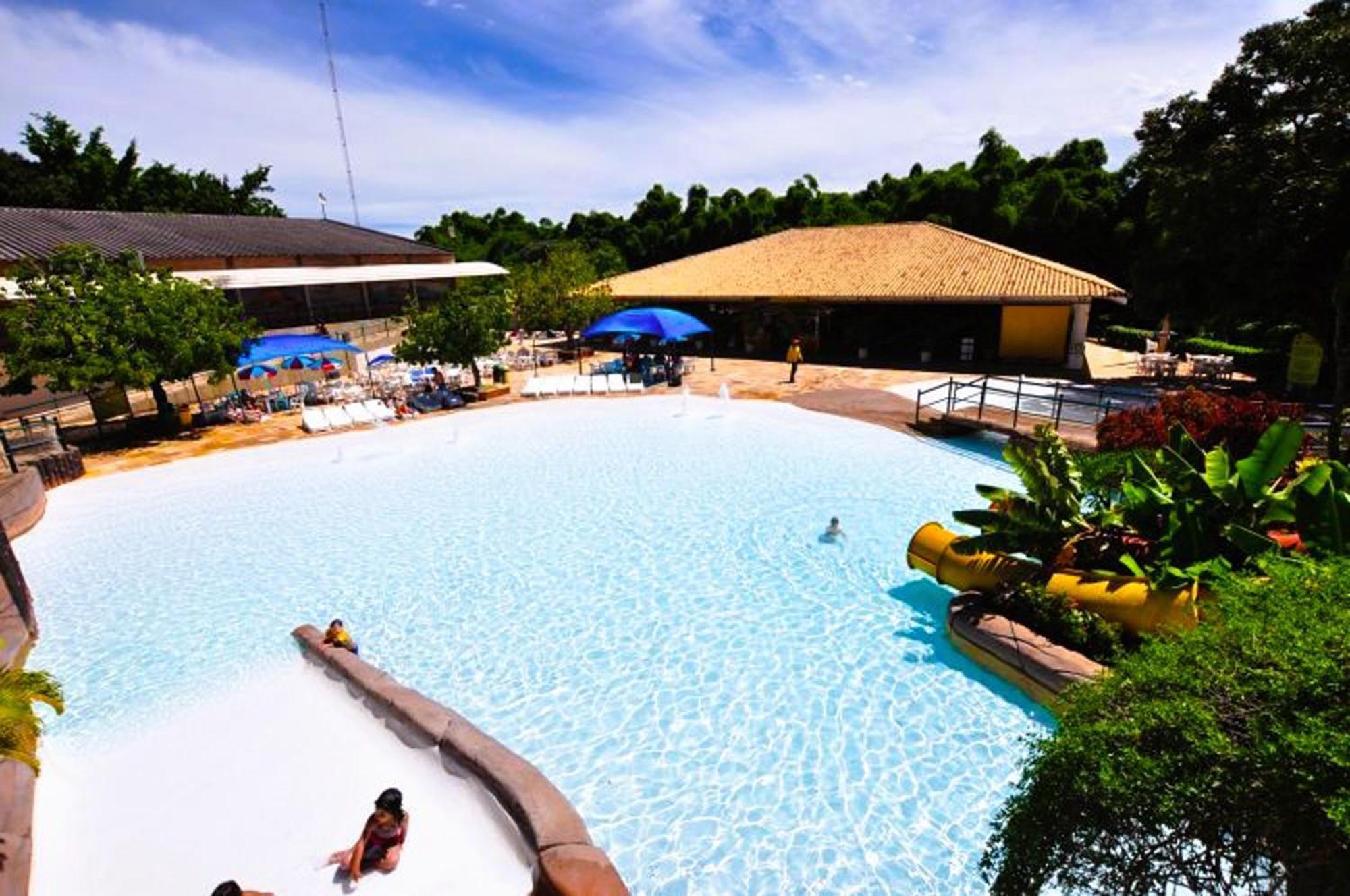 Piazza Diroma - Cortesia Park Diroma, Splash E Slide Caldas Novas Kültér fotó
