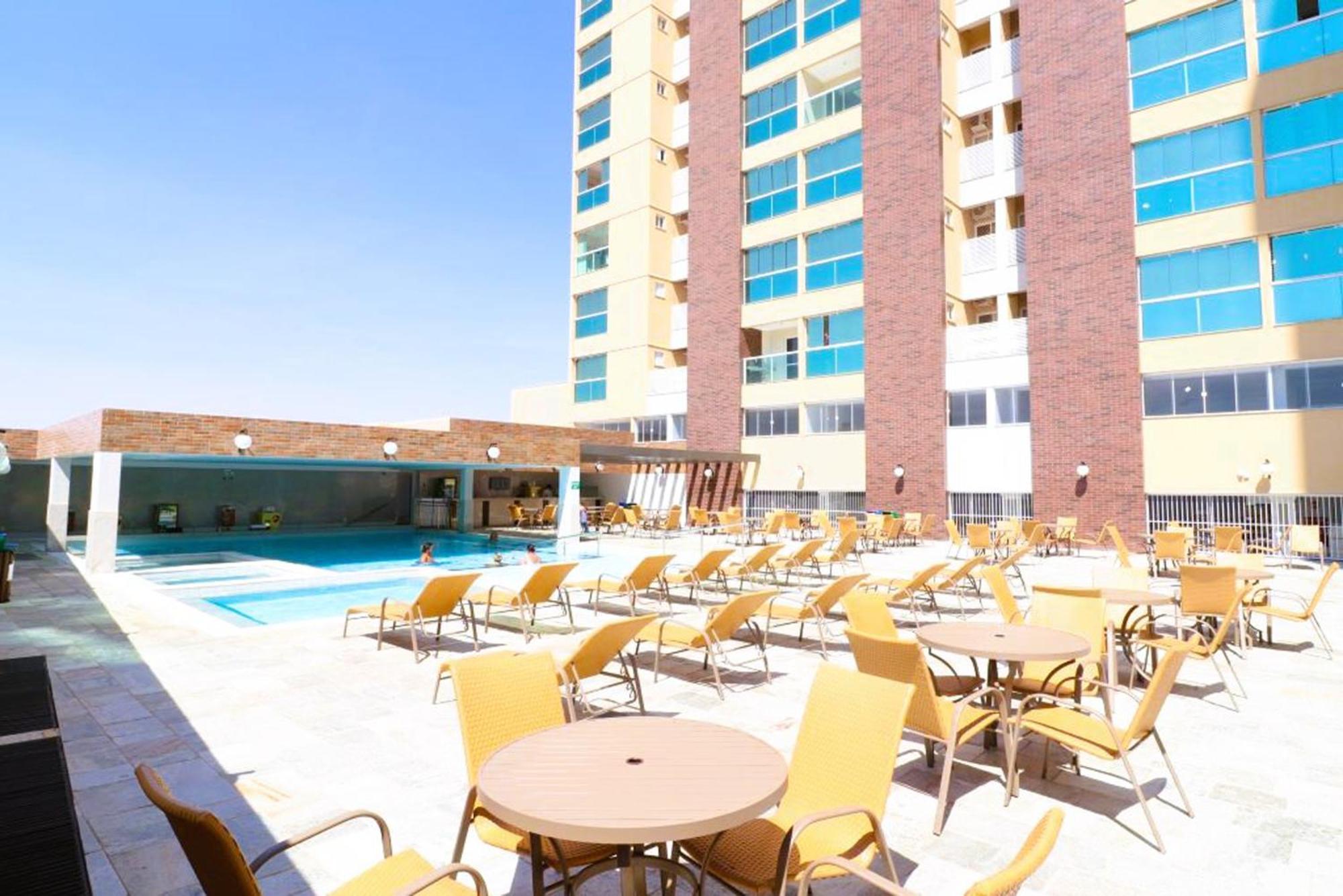 Piazza Diroma - Cortesia Park Diroma, Splash E Slide Caldas Novas Kültér fotó