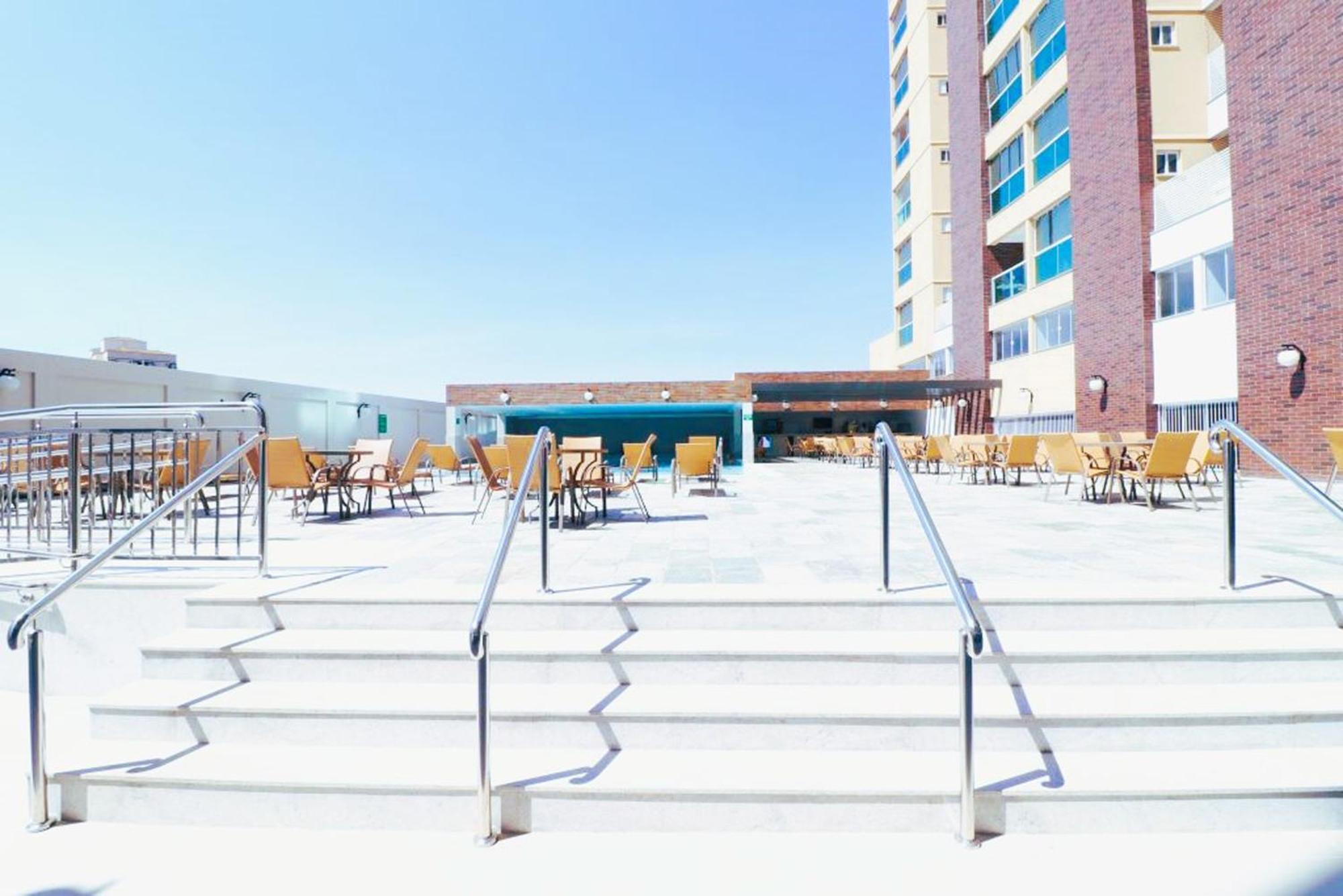 Piazza Diroma - Cortesia Park Diroma, Splash E Slide Caldas Novas Kültér fotó